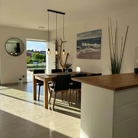 Laganini Apartmán *